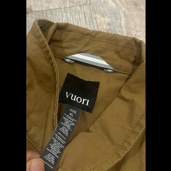 Vuori Button Up Shacket Ripstop Rise Shine Pockets Shirt Jacket Rusell XL - Picture 3 of 6